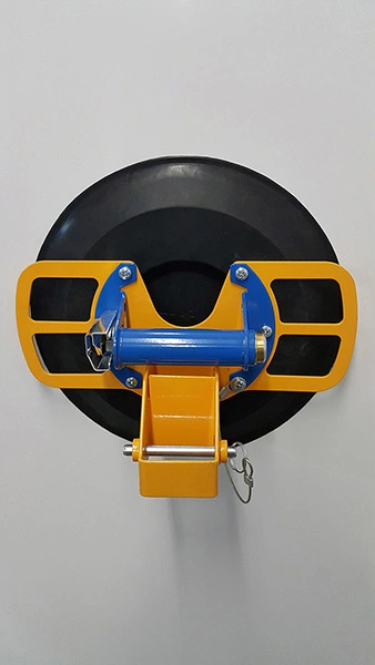 Käsitsi imikupid – ergonoomilised ühekäehaaratsid klaasile